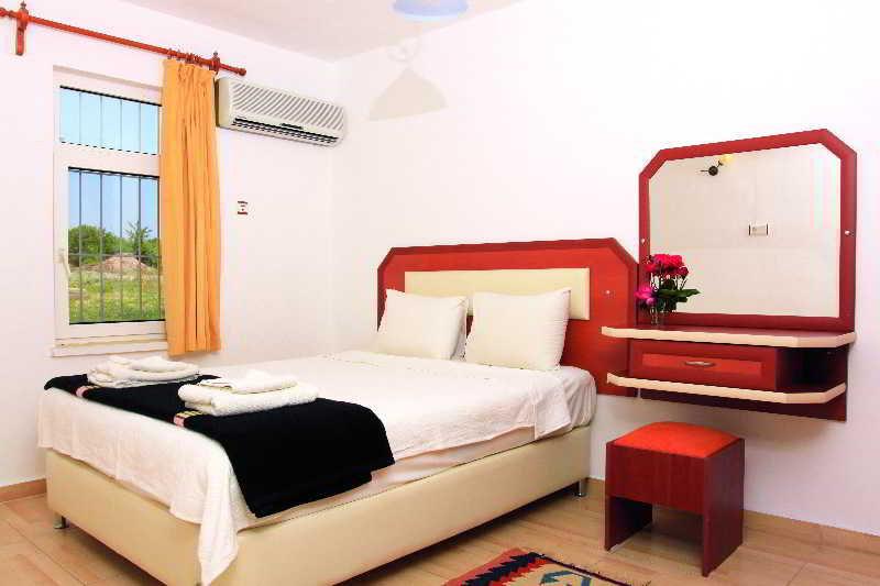 Marina Apartments กอกการี ภายนอก รูปภาพ