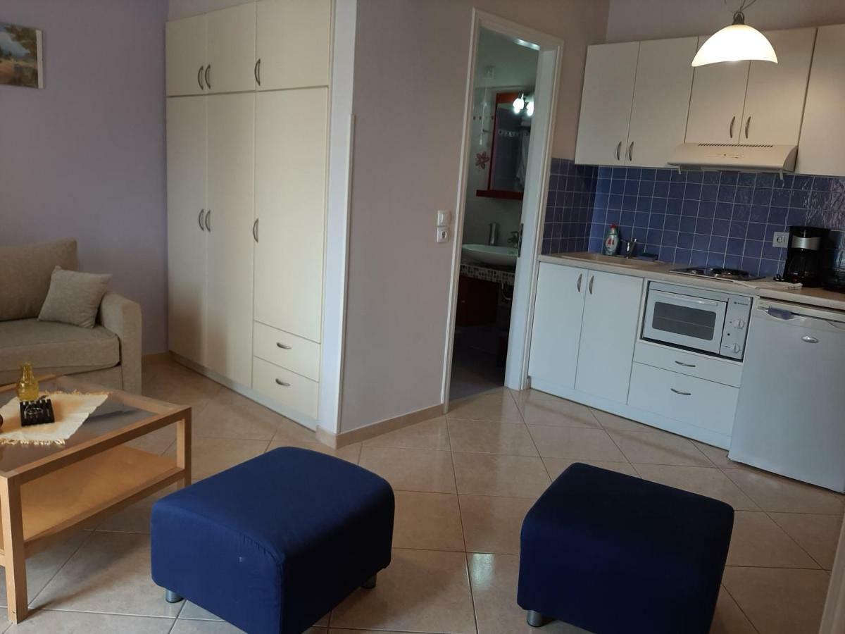 Marina Apartments กอกการี ภายนอก รูปภาพ